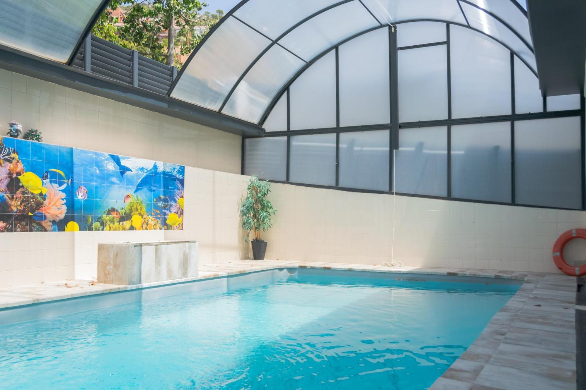 Luxurious Villa Marly II Castelldefels Extérieur photo